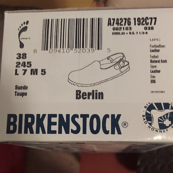 Birkenstock Tan Flats with Suede Upper - Picture 2 of 6